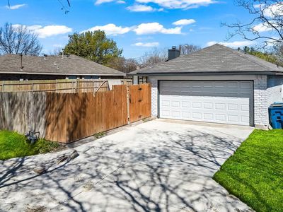 7918 Meadowlark Ln, Rowlett, TX , International