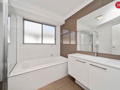 3B Vidal Avenue, Elizabeth Hills