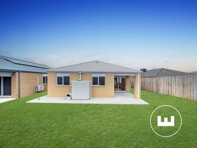 24 Claremont Glen, Berwick