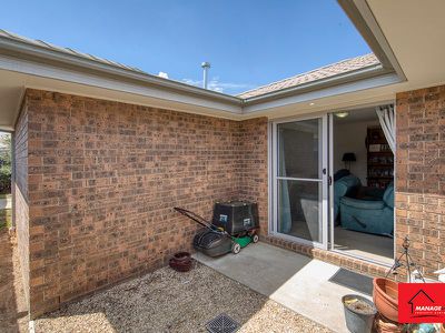 24 Rag Holmes Street, Macgregor
