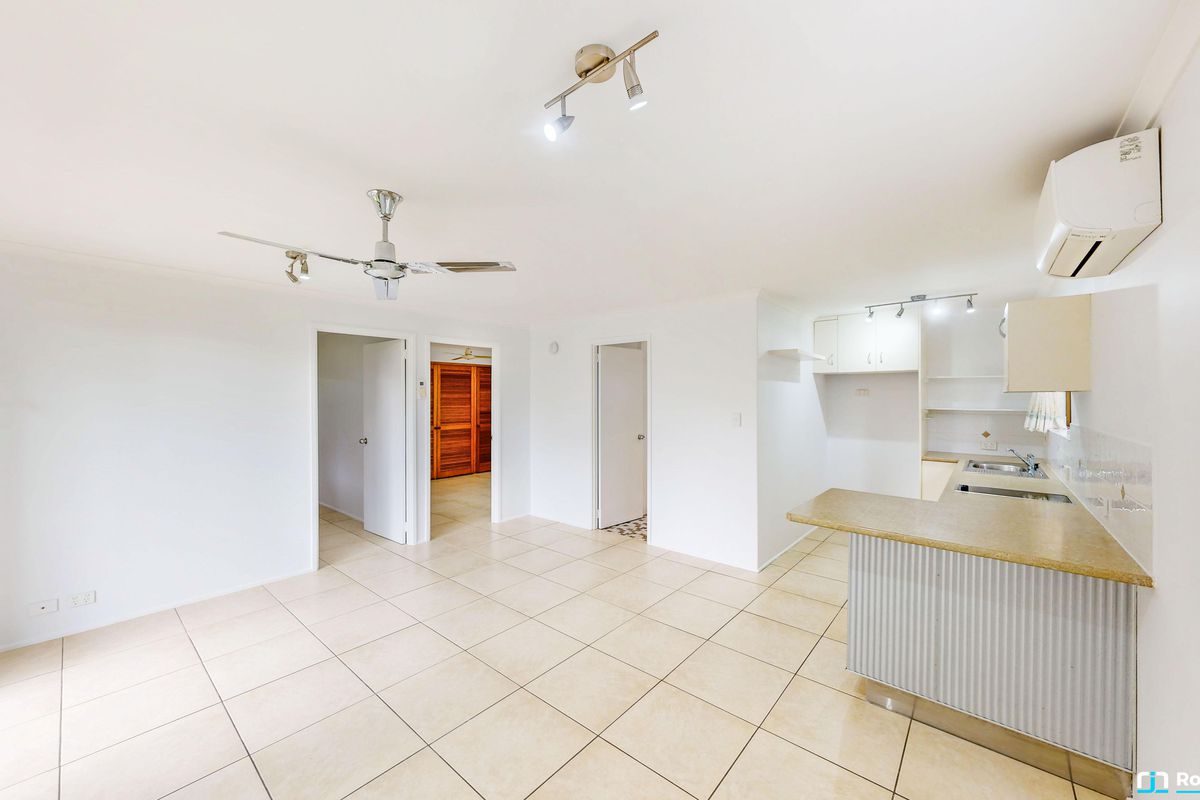 2 / 46 Poinciana Avenue, Tewantin