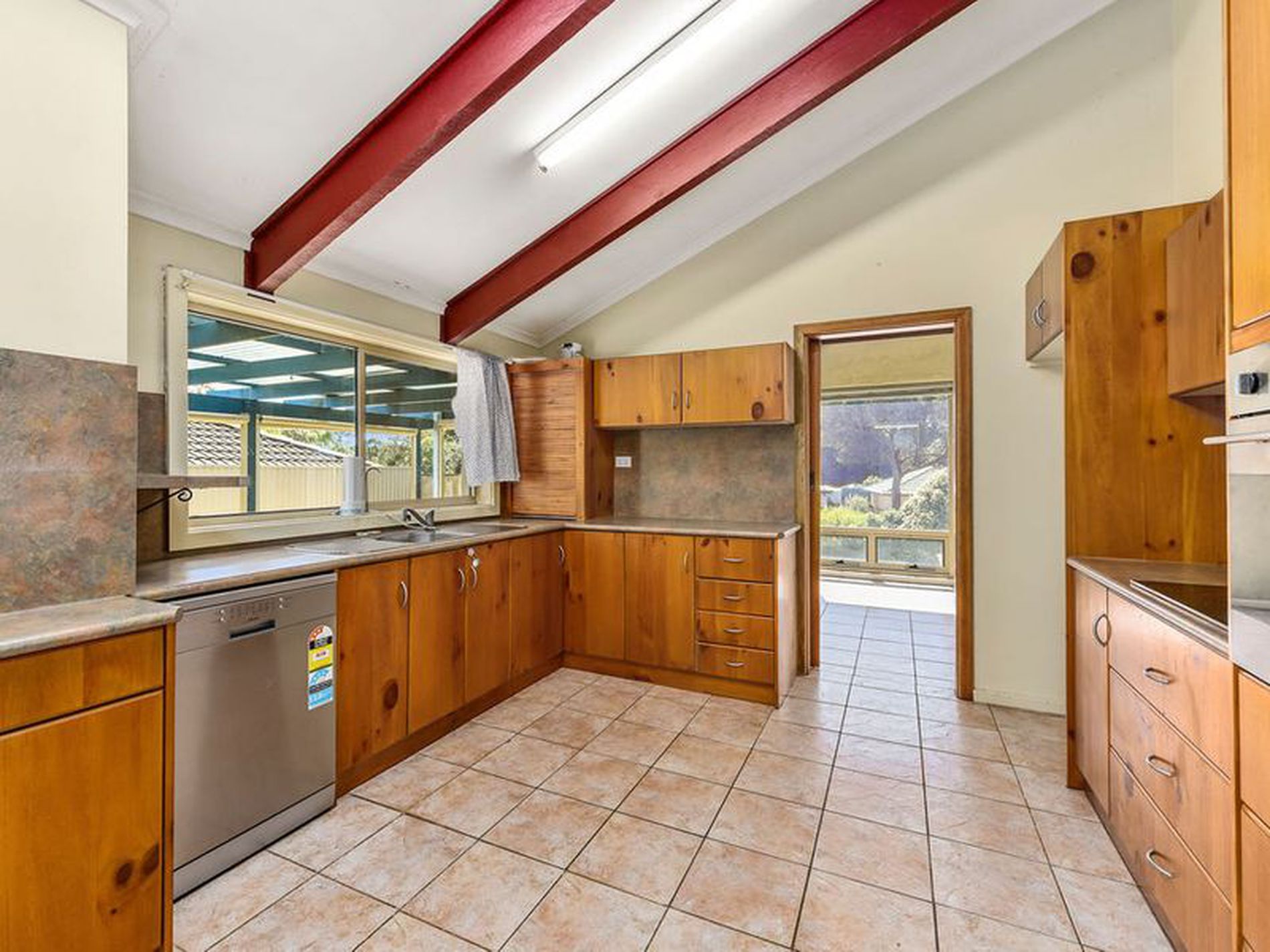 6 Campbell Street, Millicent