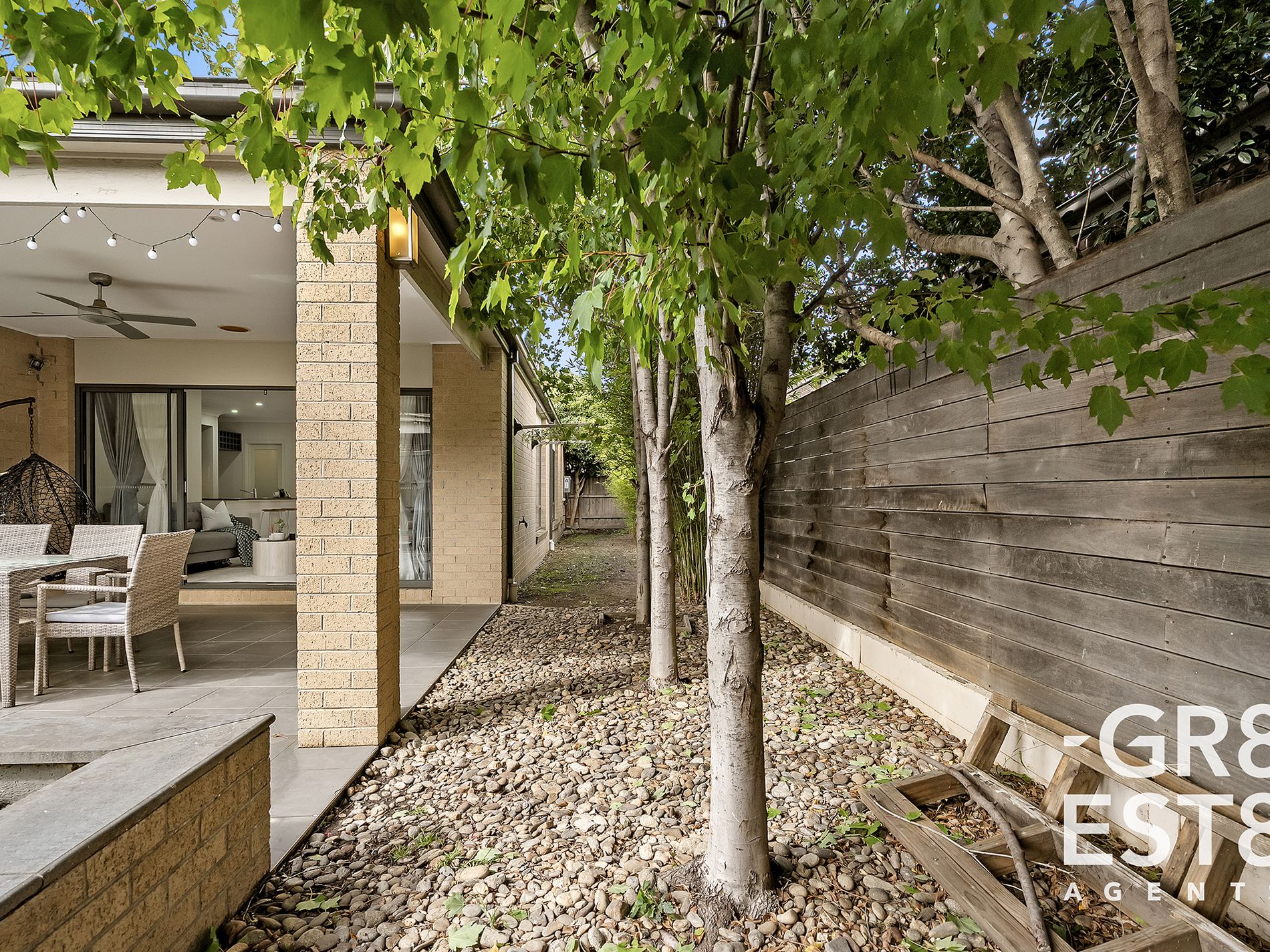 8 John Russell road, Cranbourne West