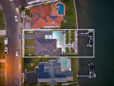 7 Volante Crescent, Mermaid Waters
