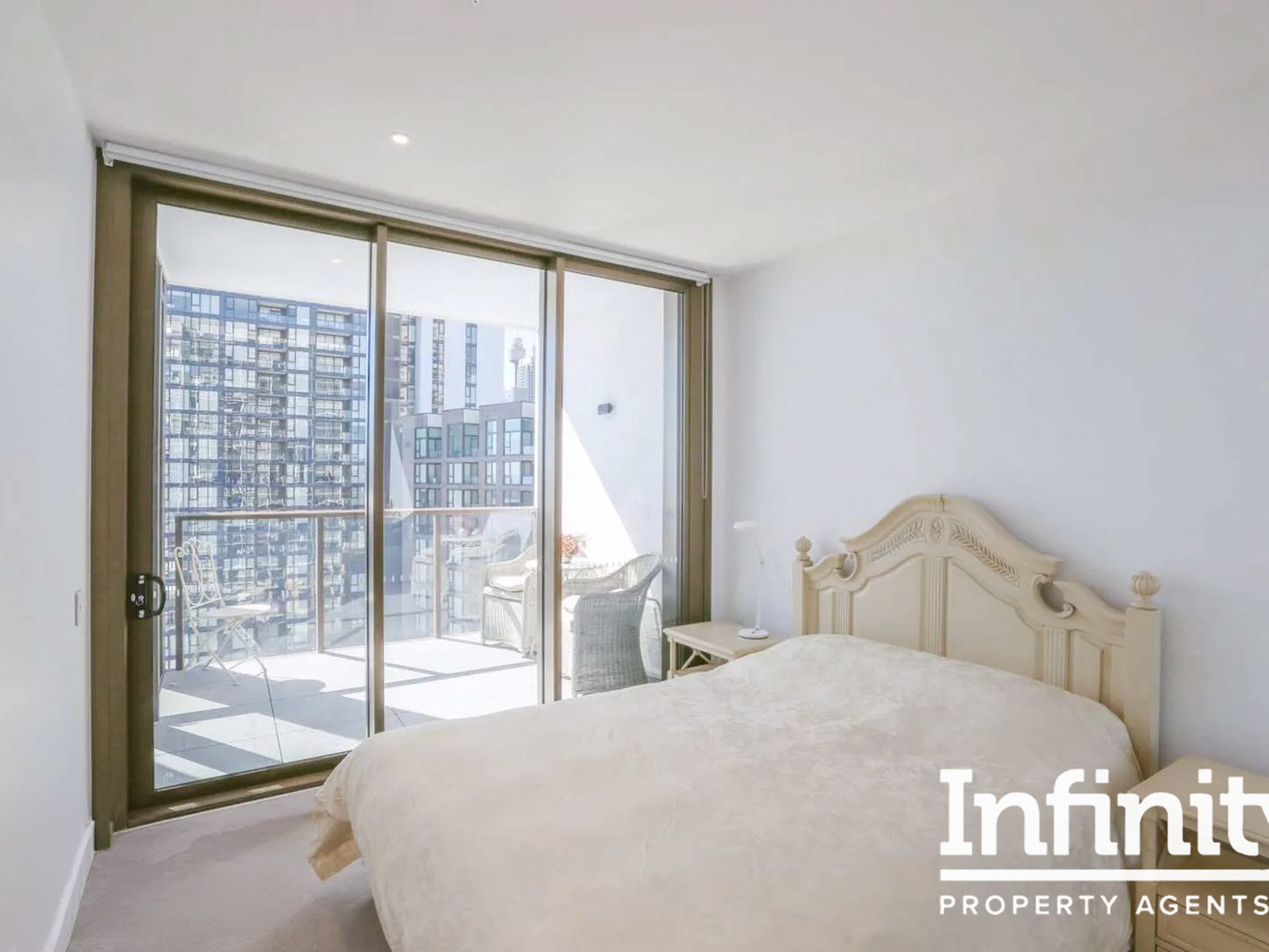 1406 / 82 Hay Street, Haymarket
