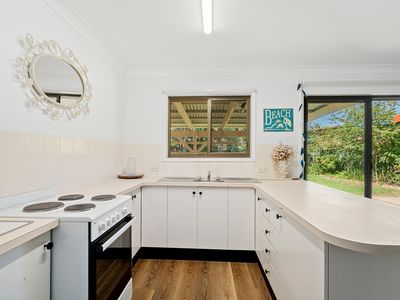 30 Bangalow Street, Narrawallee