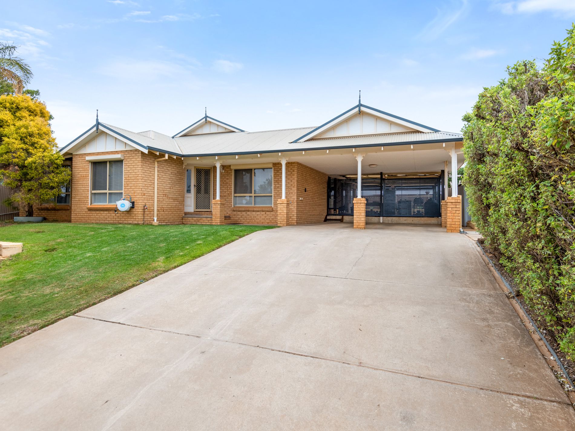 39 Tindals Crescent, Hannans