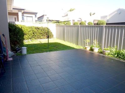 1 / 43 Junction Rd, Beverly Hills