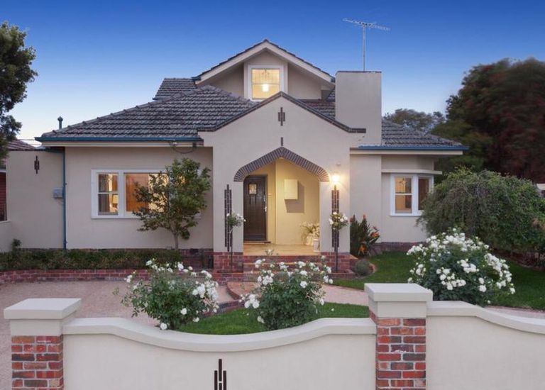 19 Bruce Street, Bentleigh