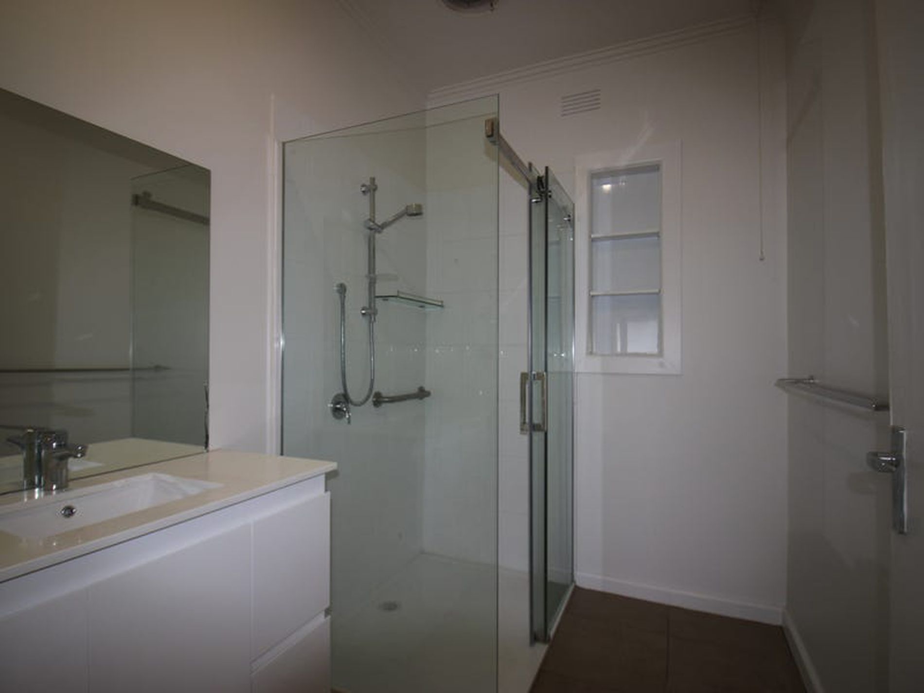 1 / 26 Settlement Road, Belmont