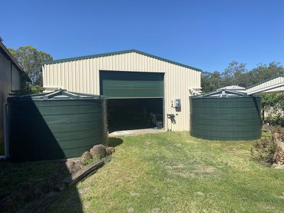 18 Main Street, Hivesville