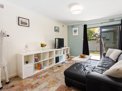 8/17 Stanley Street, Scarborough