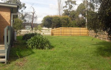 363 Beaconsfield Emerald Road, Guys Hill