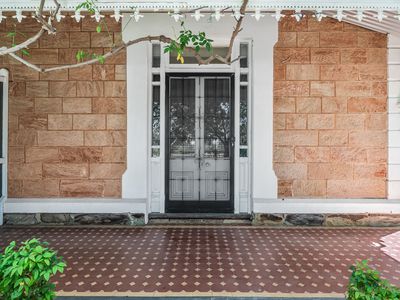 12 Mackinnon Parade, North Adelaide