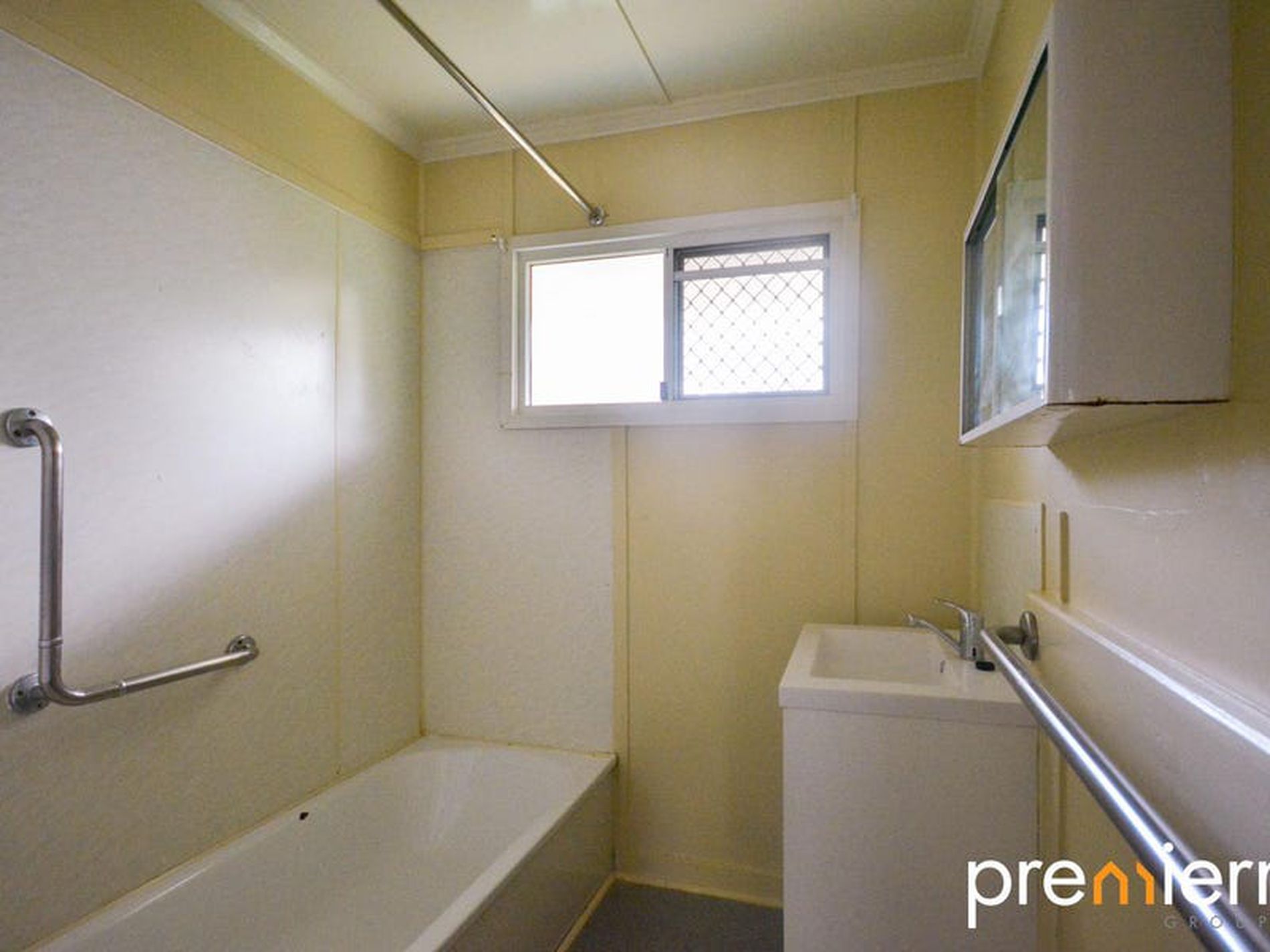 4 Brian Street, Riverview