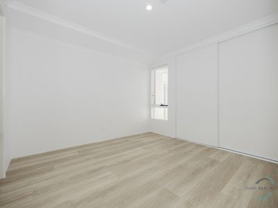 6b Gambier Gr, Eglinton