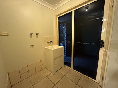 16 Malar Crescent, Booie