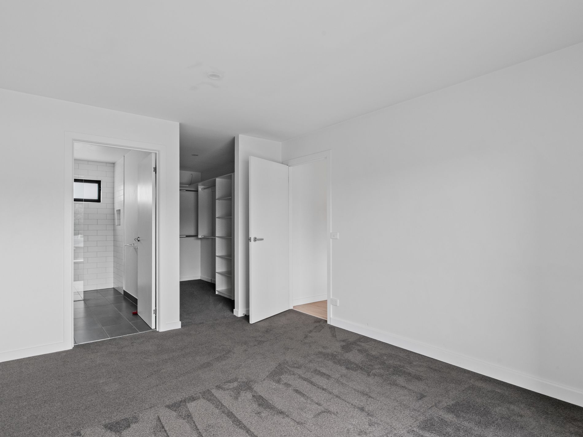 5 Reeves Crescent, Kingston