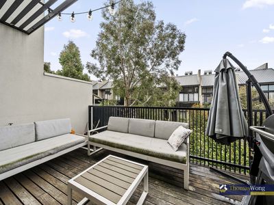 76 Central Park Walk, Cheltenham