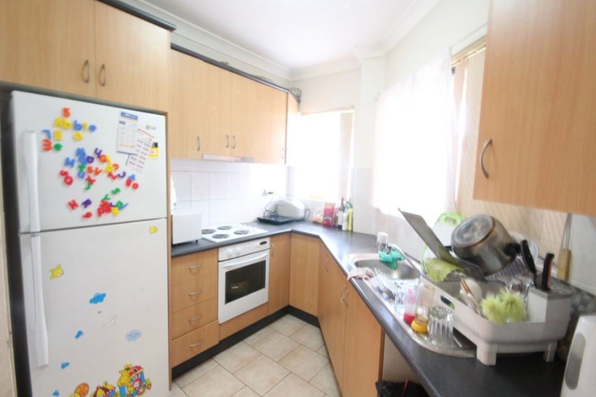 10 / 1 Civic Road, Auburn