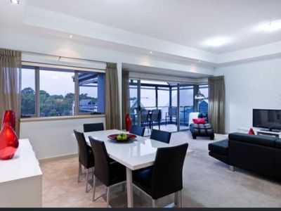 11 / 45 Tidewater Way, Ascot