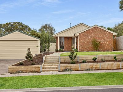 25 Wattle Bird Way, Langwarrin