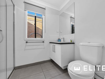 14 Swift Drive, Officer