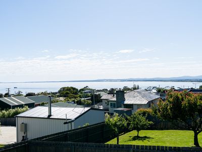 16 Thomas Street, Bridport