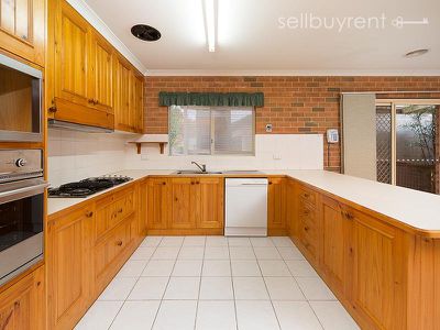 1 HELSINGOR AVENUE, Wodonga