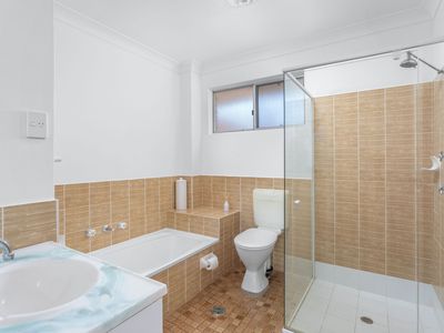 5 / 106-108 LITTLE STREET, Forster