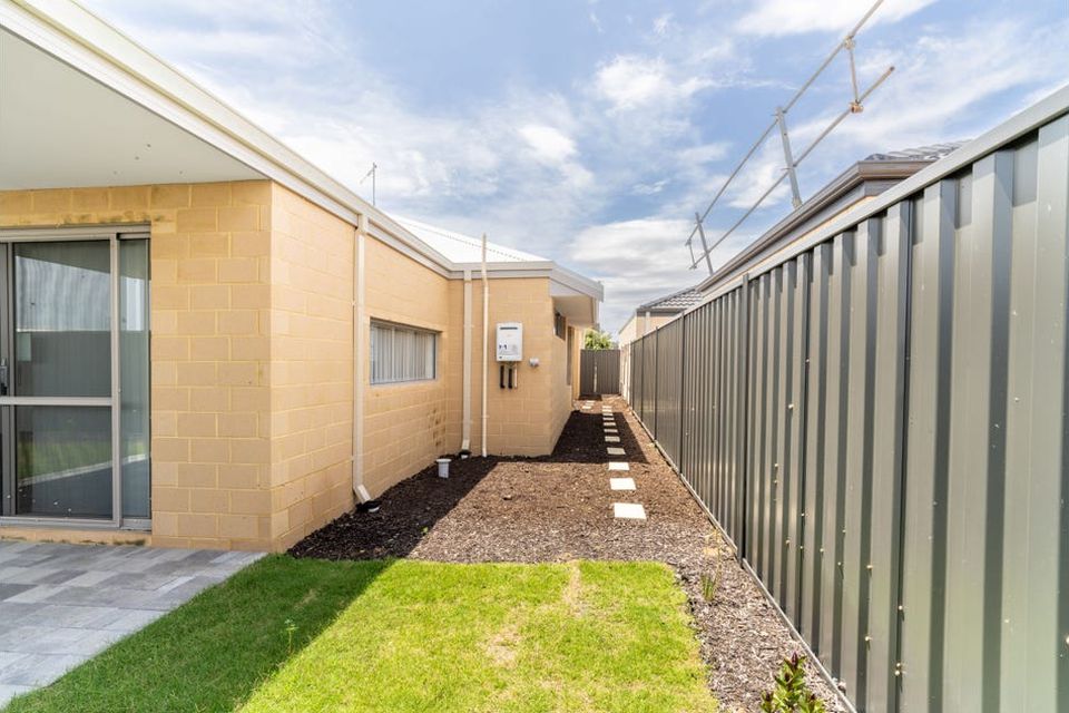 104 McDonald Rd, Baldivis
