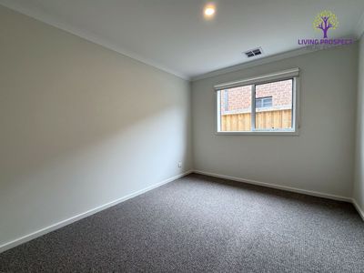 8 Swift Street, Charlemont