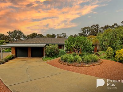 4 Snow Gum Court, Strathdale