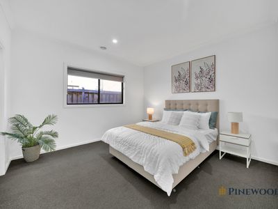 18 Respect Way, Tarneit