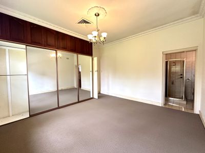1 / 173 Windsor Road, Northmead
