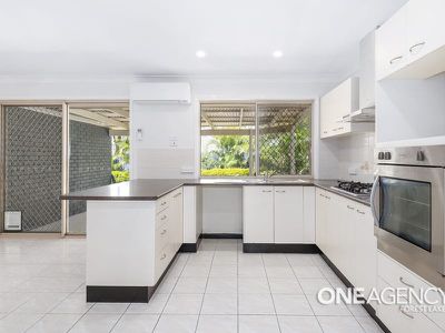 12 Mitchell Pl, Forest Lake