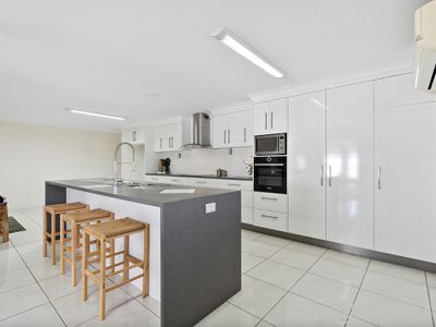 5 Brigalow Place, Lammermoor
