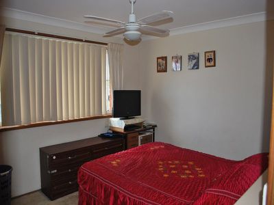 16 Rogers Avenue, Kanahooka