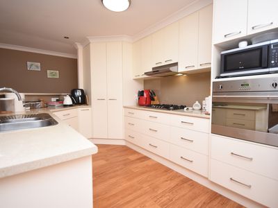 14 Pinehurst Avenue, Dubbo