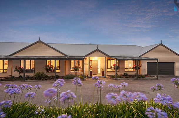 24 The Ridge, Oaklands Junction