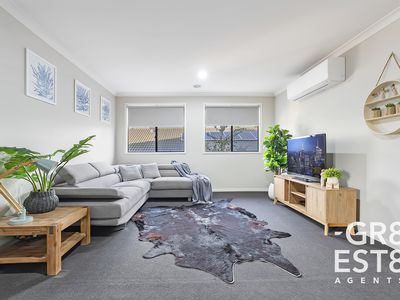 56 Ranfurlie Boulevard, Cranbourne West