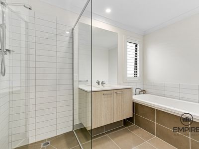 64 Stature Avenue, Clyde North