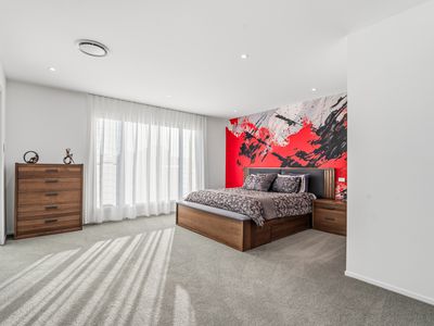 6 Bathers way, Morisset Park