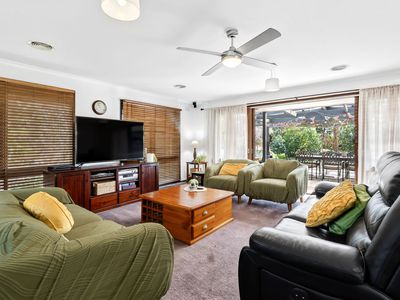 17-19 St Elmo Crescent, Highton
