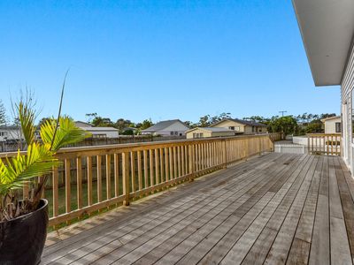 6 Te Moau Avenue, Parakai, Helensville