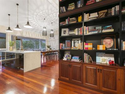 607 Ford Road, Priestdale