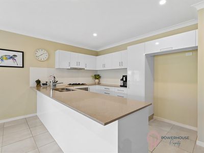 6 Byerstown Link, Trinity Park