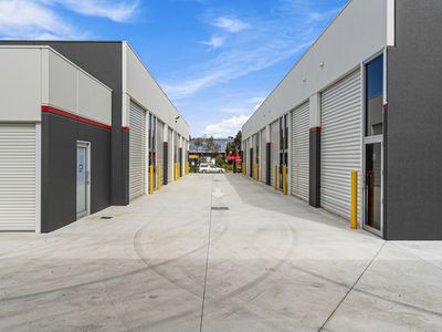 23-25 Jordan Close, Altona