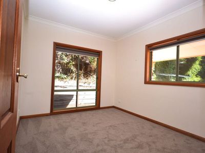 4 Lambert Street, Tawonga