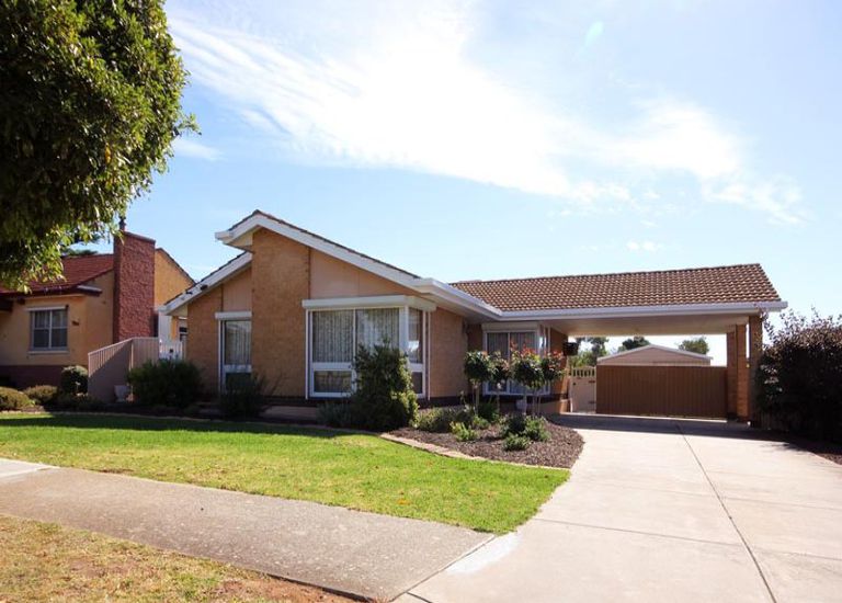 4 Naldera Crescent, Seacliff Park